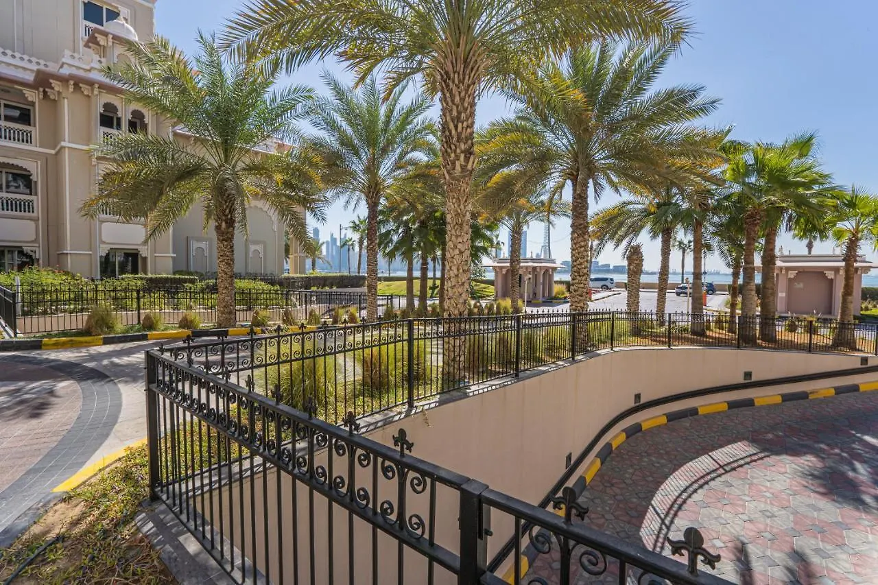 Higuests - Luxurious 1Br In Palms With Private Beach Access Dubai 0*,